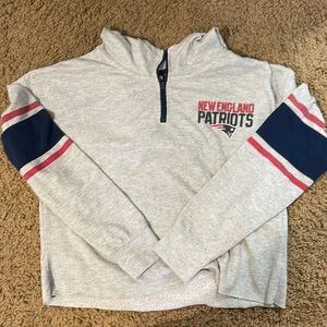 NE Patriots cropped hoodie
